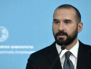 Τζανακόπουλος σε Χατζηδάκη: «Αφήστε τους πίνακες και βγάλτε κανά σκίτσο του ΑΡΚΑ»